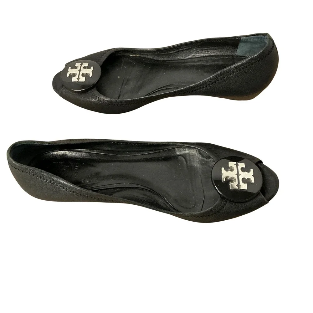 Tory Burch Reva Black Leather Peep Toe‎ Wedge Heels Silver Logo Medallion Pumps